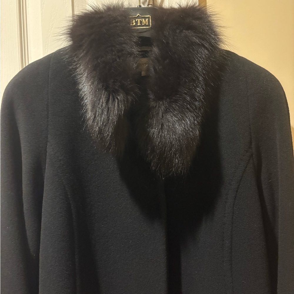 Albert Nipon Black Coat with Fur Collar